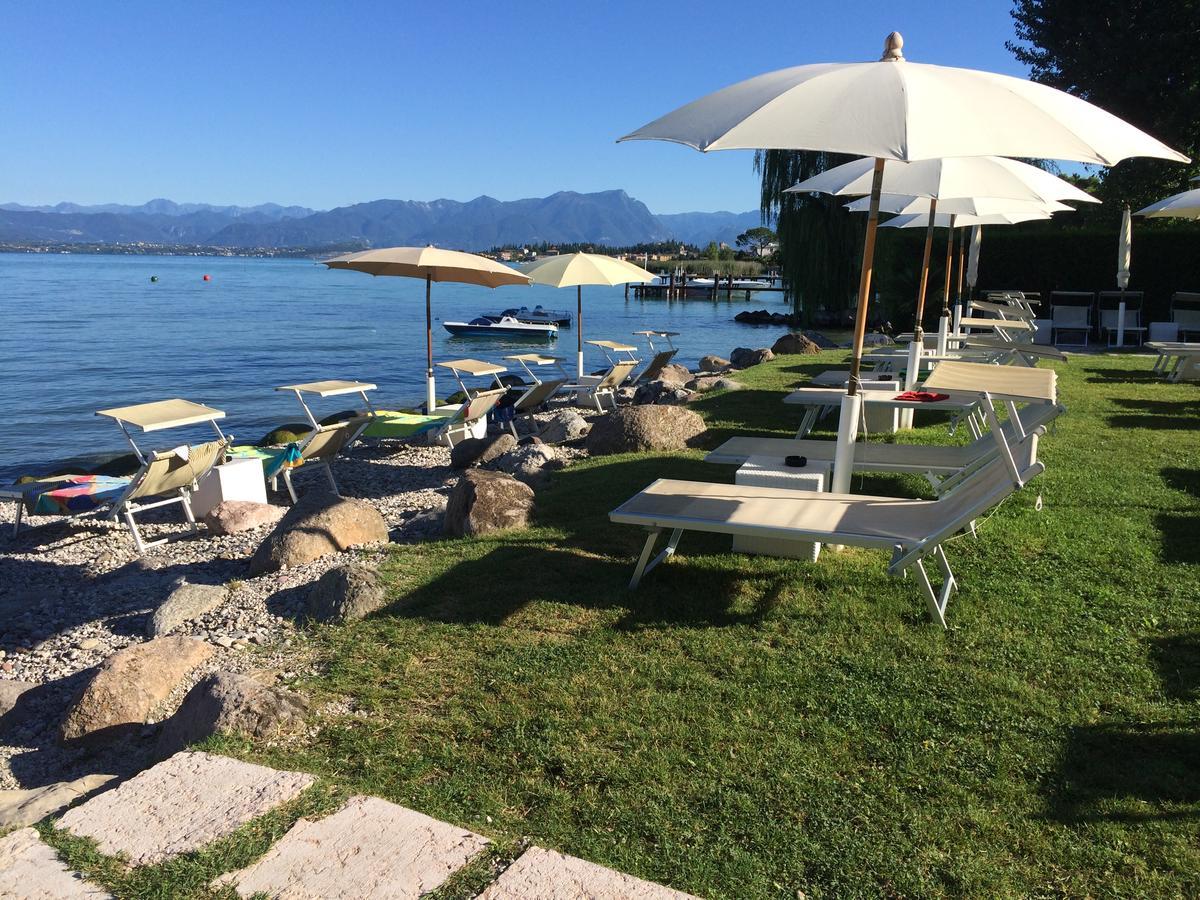 Hotel La Rondine Sirmione Extérieur photo